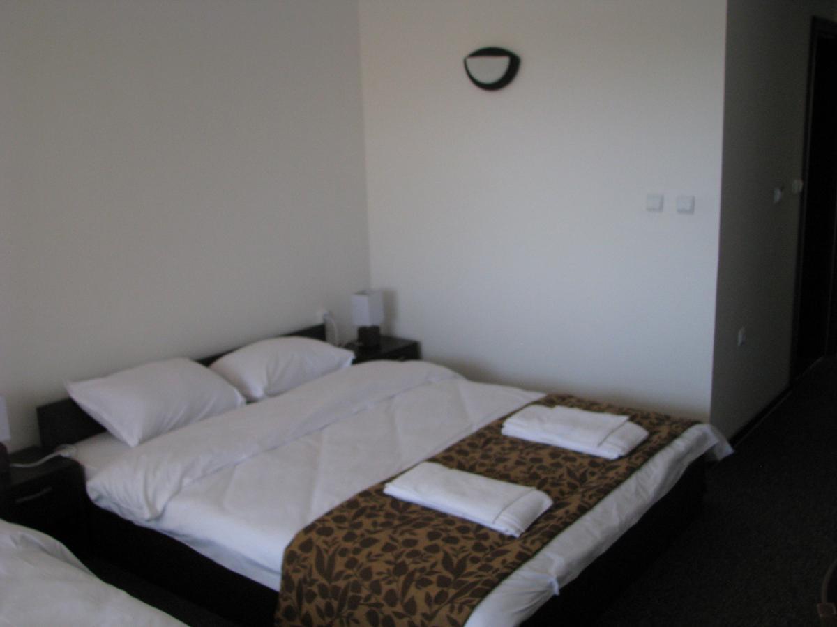 Park Hotel Eagle Stone Koprivshtitsa Exterior photo